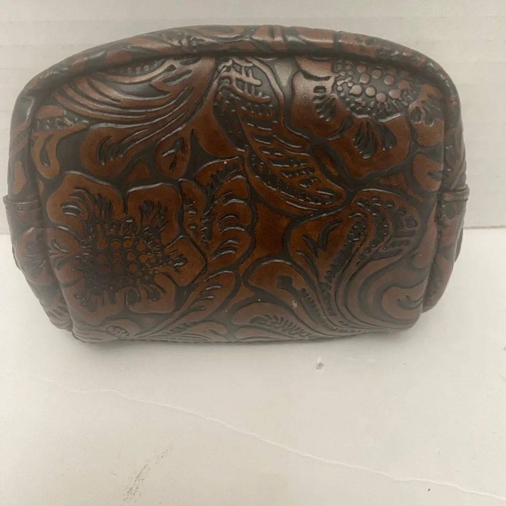 Cuple Spanish Luxury Brand Floral Embossed Faux Leather Pouch